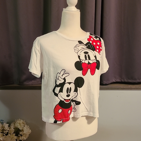 Disney Tops - Disney Mickey and Minnie Mouse White T-Shirt - Size Large